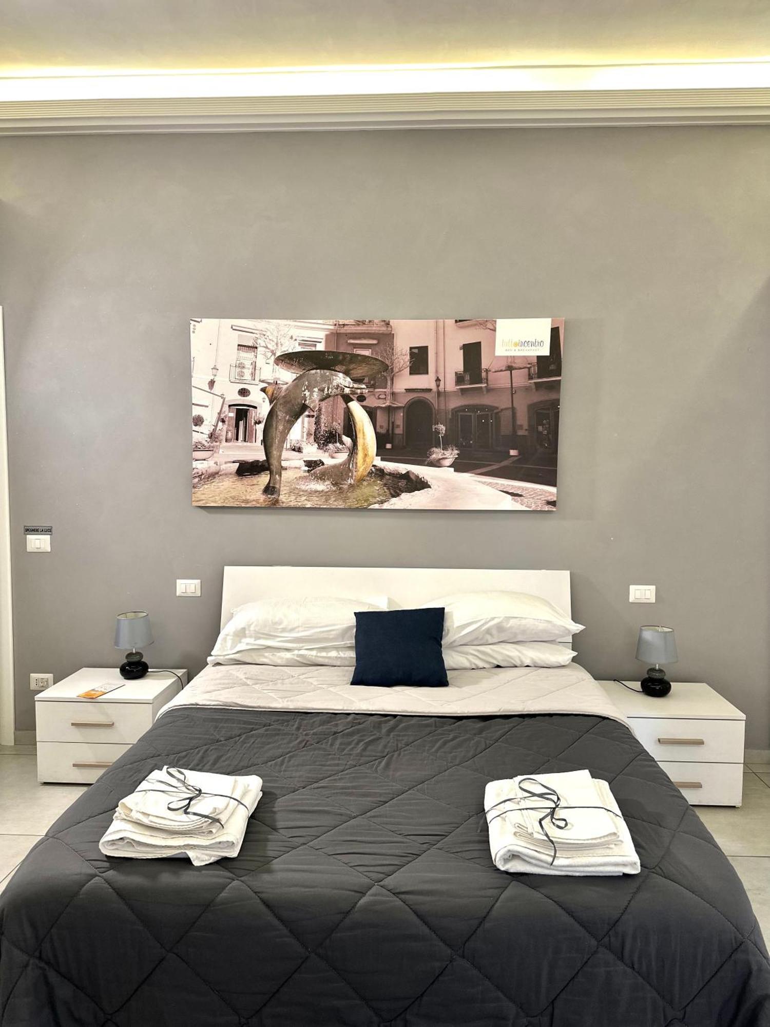 مبيت وإفطار ساليرنو Tuttoincentro المظهر الخارجي الصورة