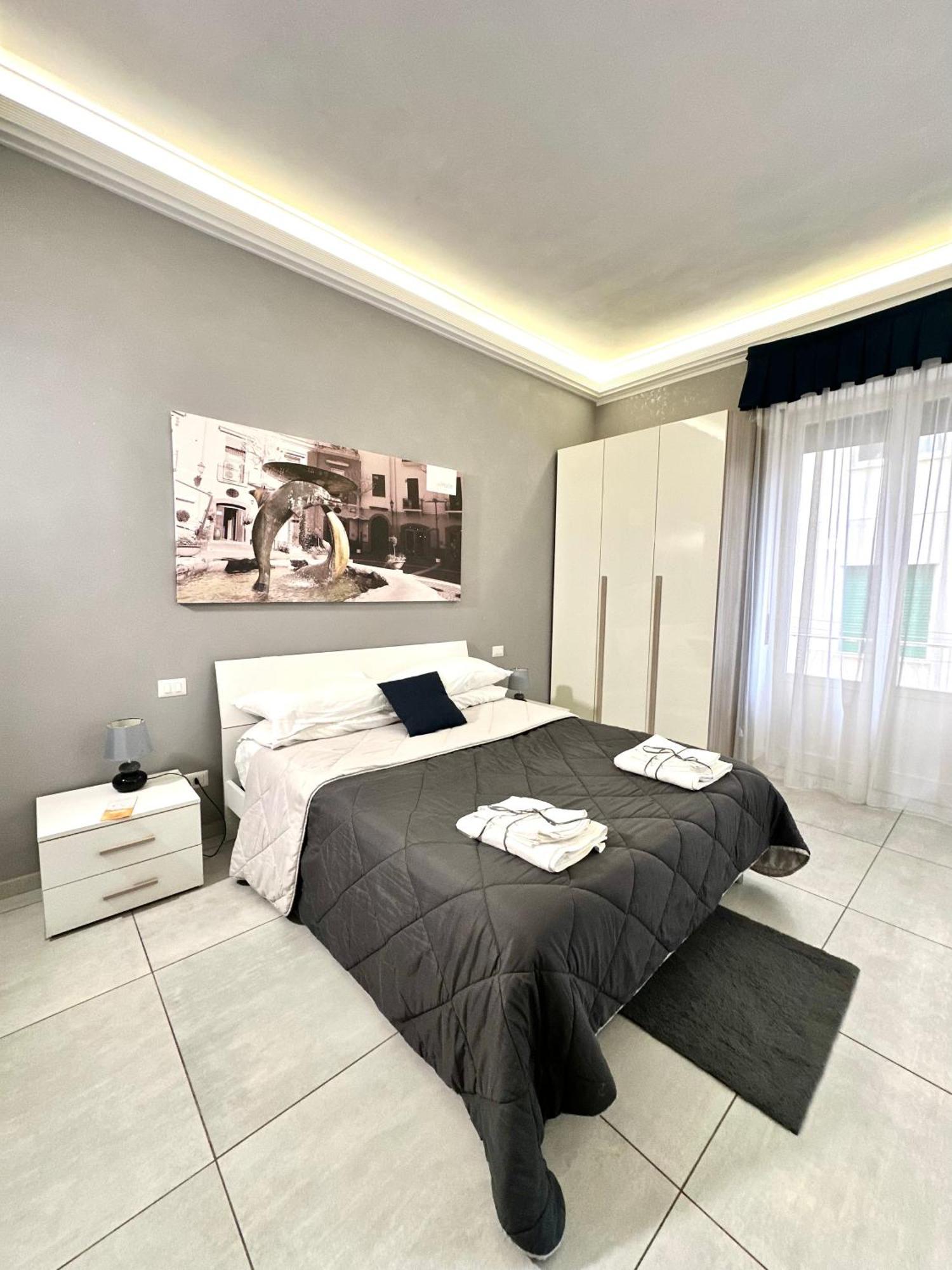 مبيت وإفطار ساليرنو Tuttoincentro المظهر الخارجي الصورة