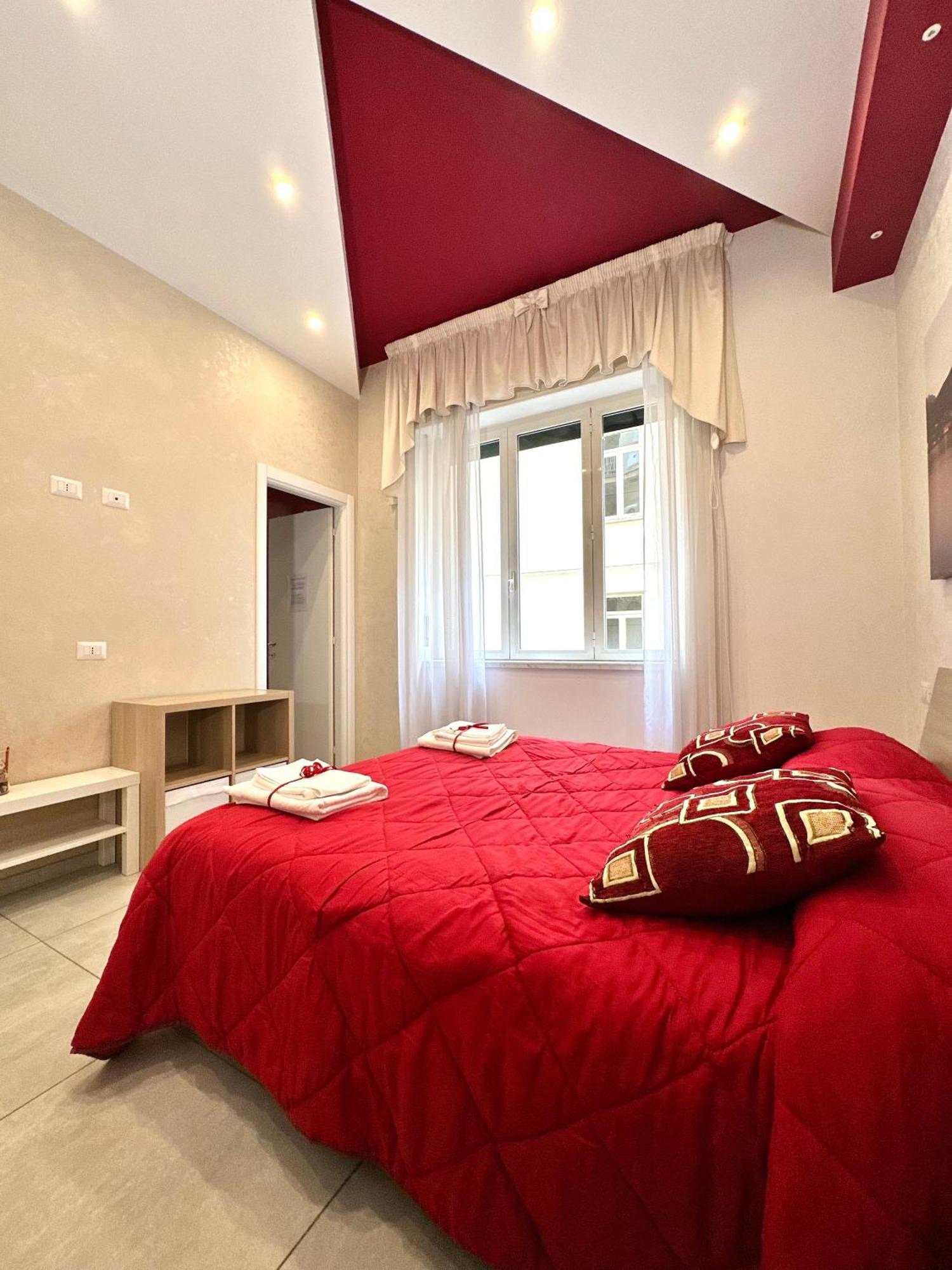مبيت وإفطار ساليرنو Tuttoincentro المظهر الخارجي الصورة